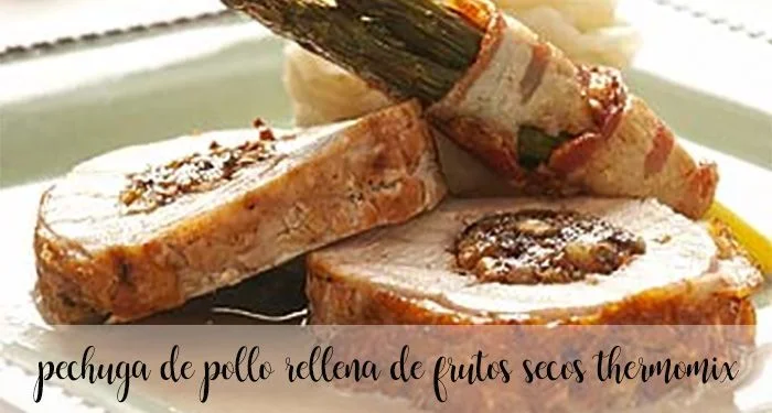 Chicken breast stuffed with nuts and herbs with Thermomix