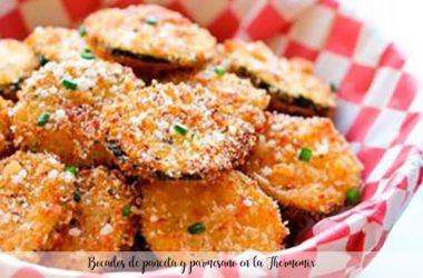Bites of bacon and parmesan in the Thermomix