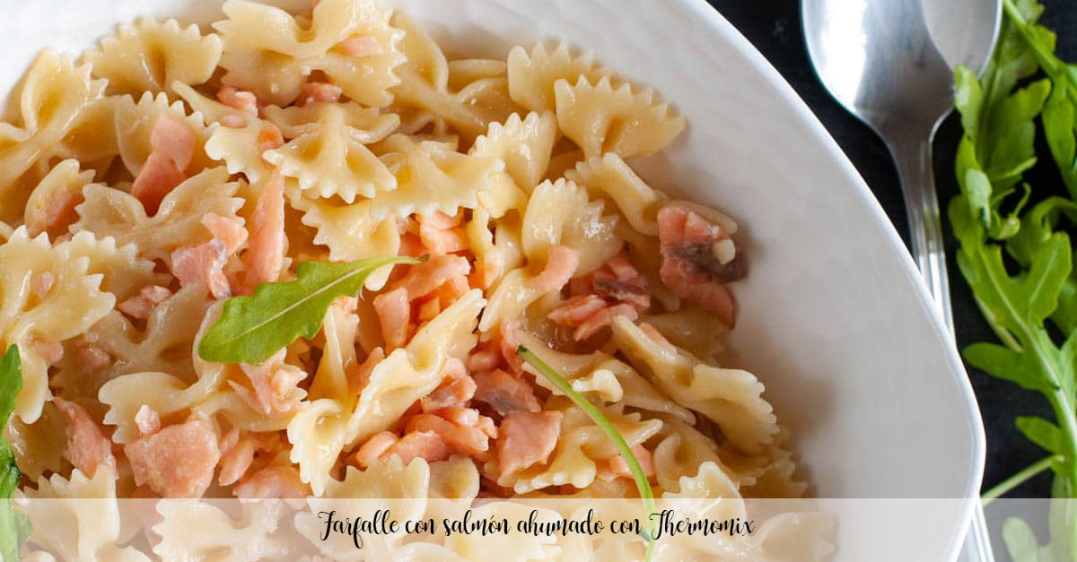 Farfalle with smoked salmon with Thermomix