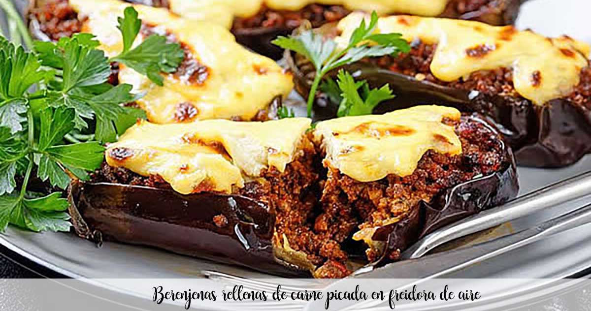 Aubergines stuffed with minced meat in air fryer