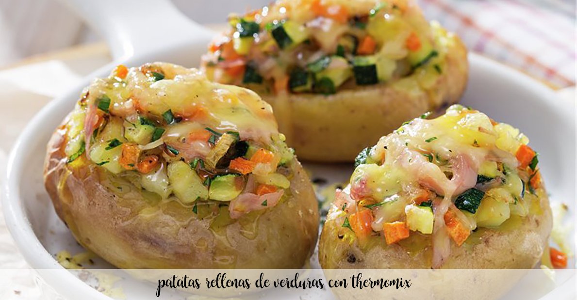 Potatoes stuffed with vegetables with thermomix