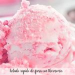 Quick strawberry ice cream with thermomix