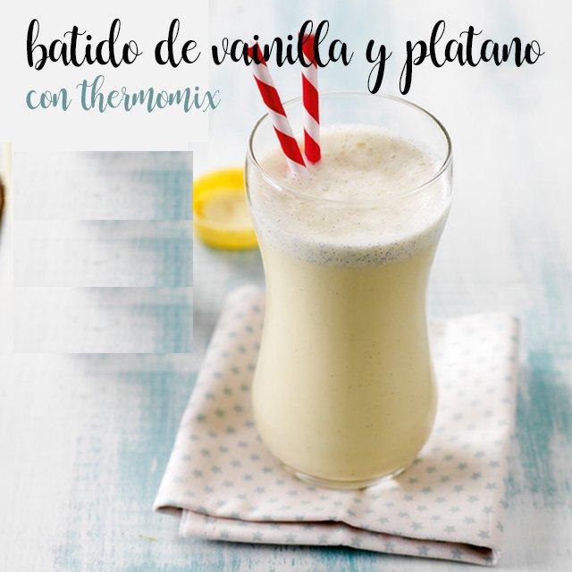 Vanilla and banana smoothie with thermomix