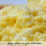 Grated eggs with cheese with thermomix