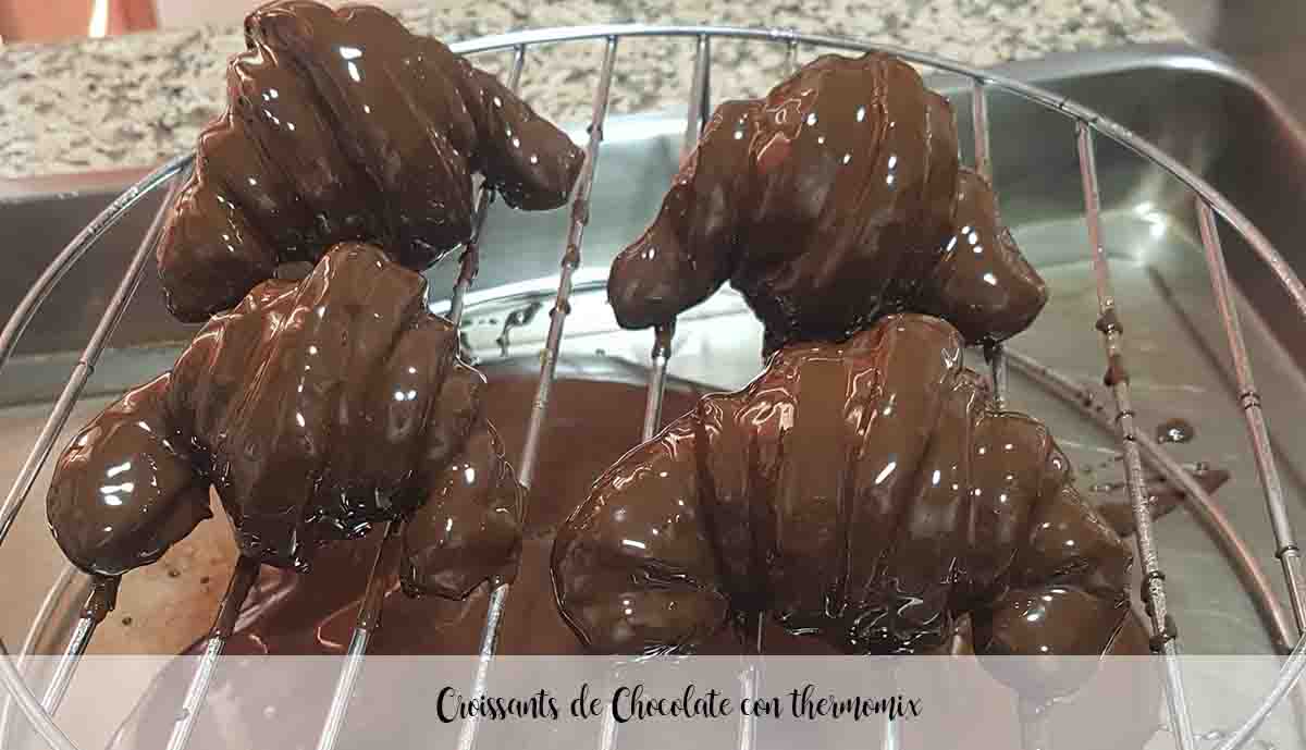 Chocolate croissants with thermomix