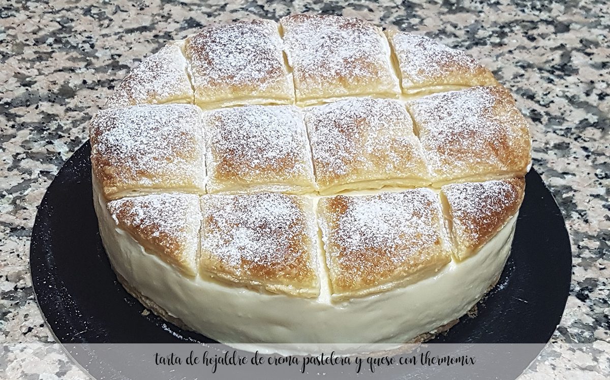 puff pastry tart with pastry cream and cheese with thermomix