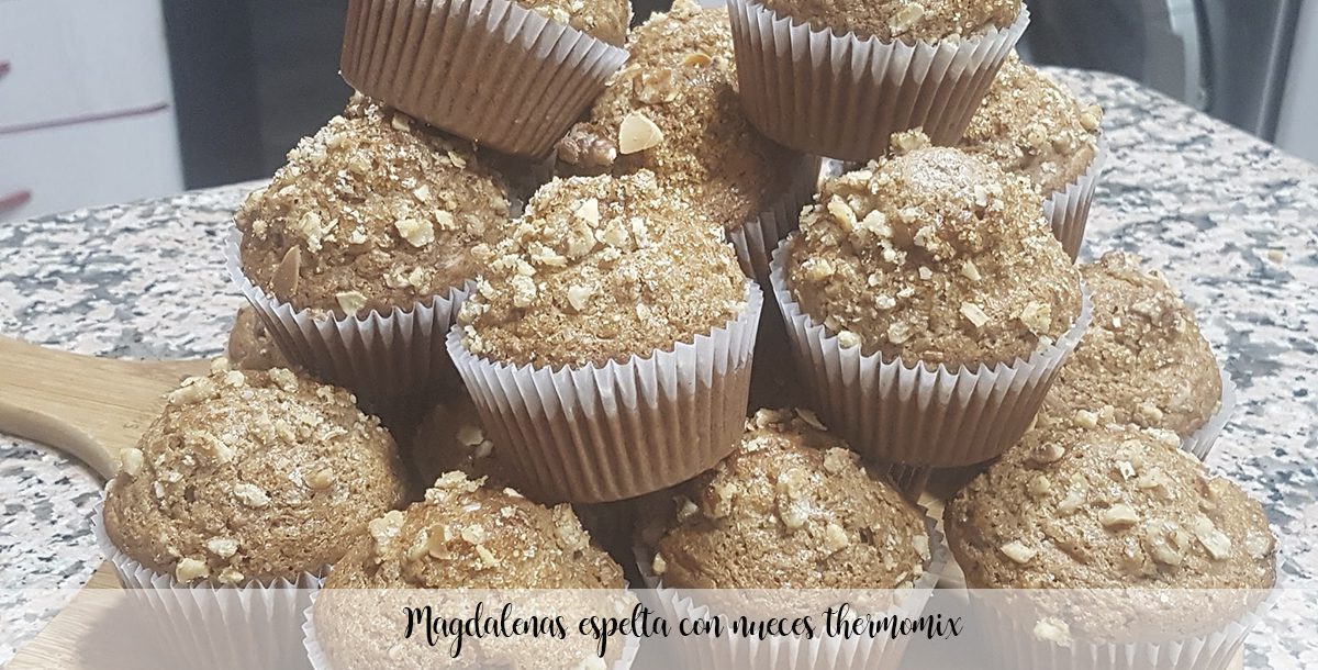 Thermomix spelled muffins with walnuts