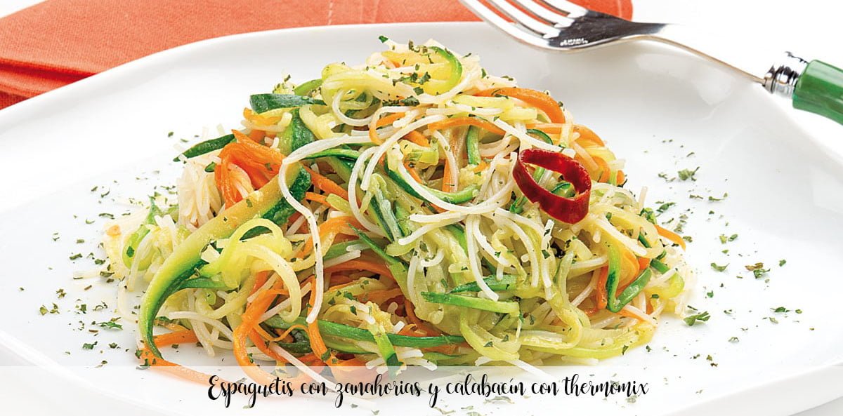 Spaghetti with carrots and zucchini with thermomix
