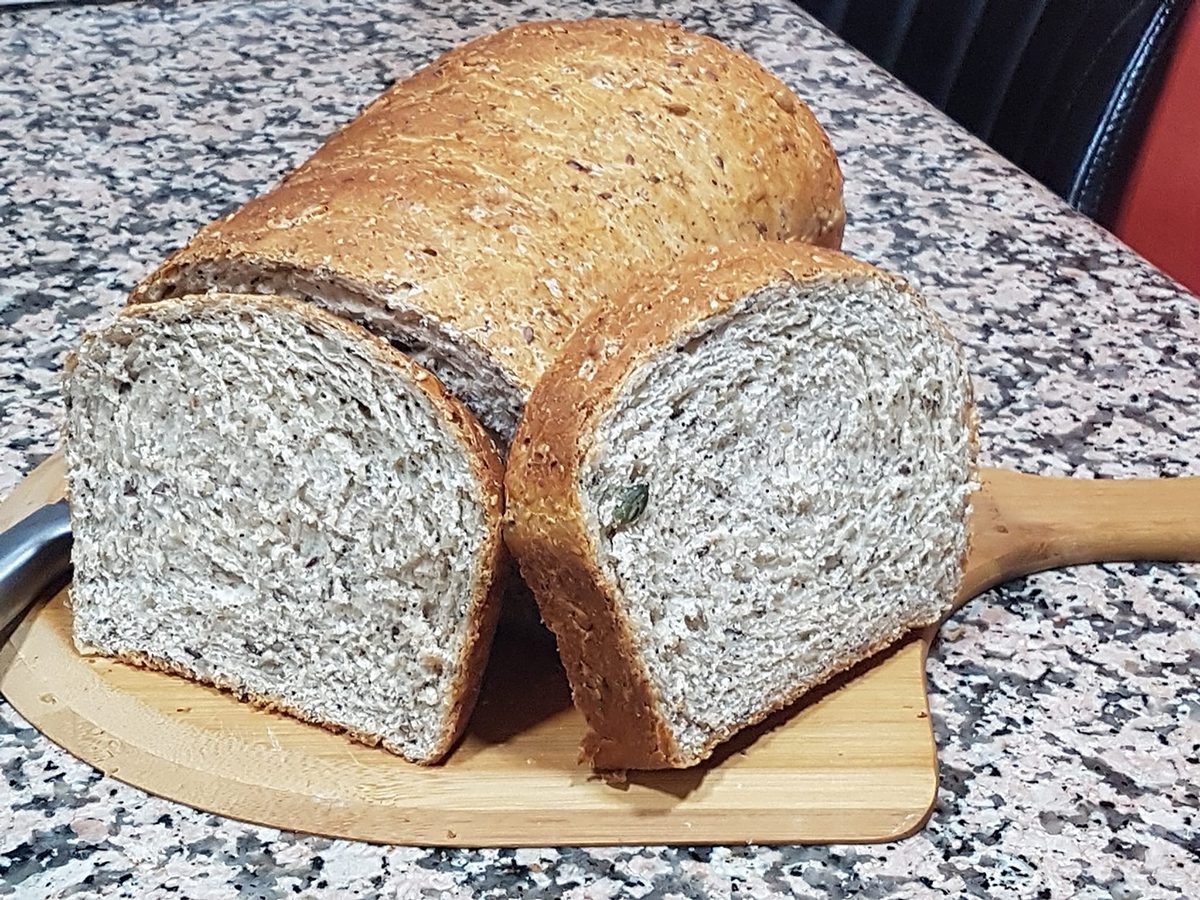 Semi-integral bread with seeds with thermomix