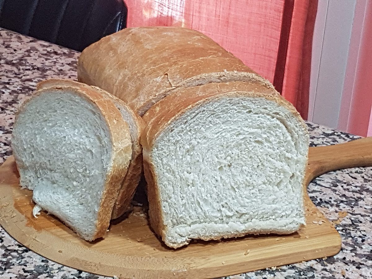 White sliced ​​bread with thermomix