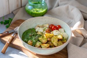 Asada with pesto and mozzarella chicken in air frying